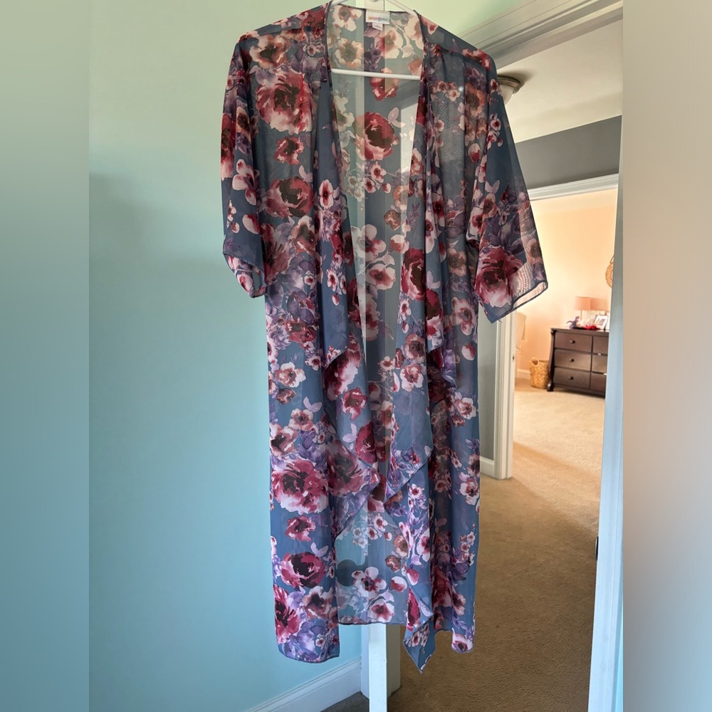 LuLaRoe Floral Kimono